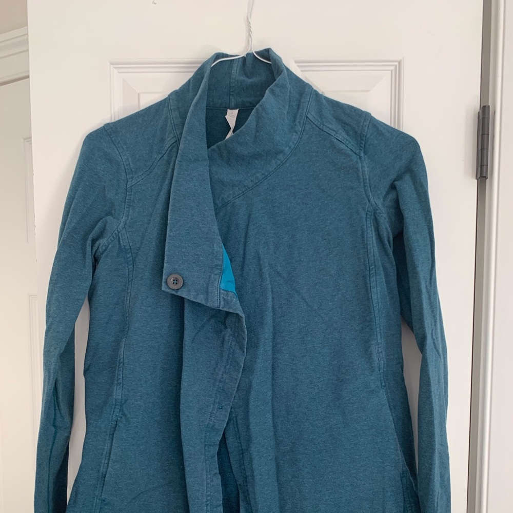 Lululemon Women’s Overshirt